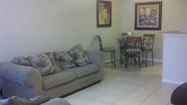 3034 Parkway Boulevard — Photo 2