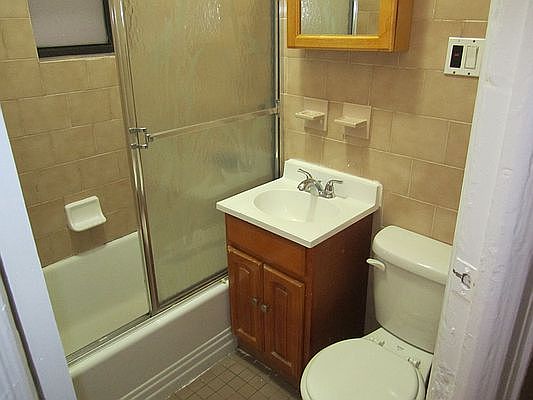 5th image of 1042 Bergen St APT 3A
