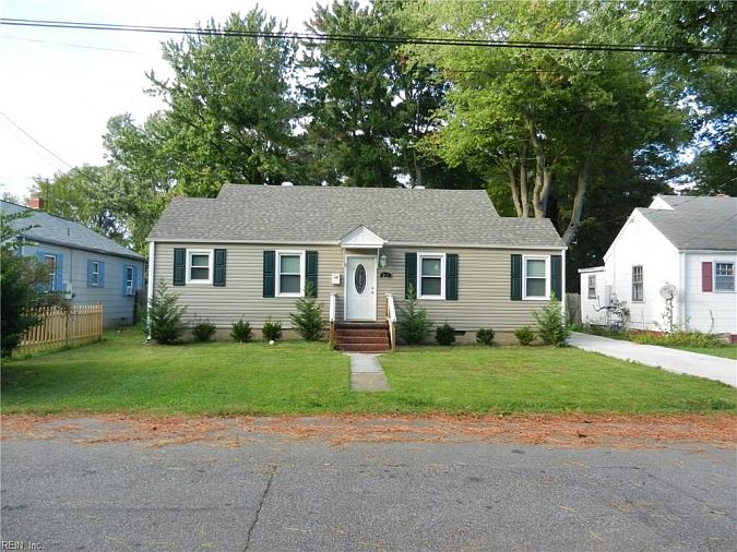1st image of 205 Franklin Ave