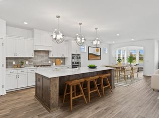 1541 Palmer Dr N, Lake Elmo, MN 55042