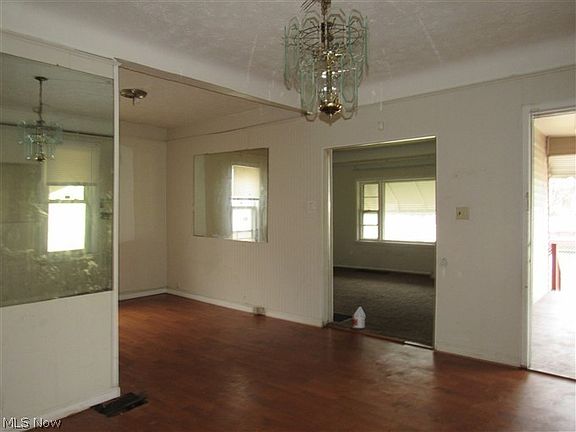 5th image of 3468 E 108th St