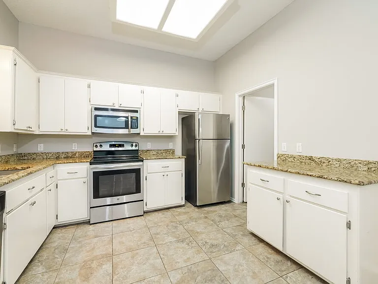 324 Marrgate Dr — Photo 8