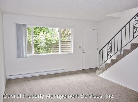 3rd image of 2222 NE Halsey St #4472774