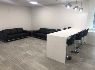 1018 E 20th St, Upland, CA 91784