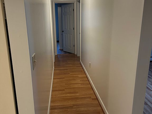 5th image of 138 Old Winthrop Rd APT 7