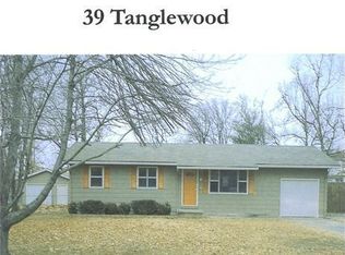 39 Tanglewood Dr, Carl Junction, MO 64834