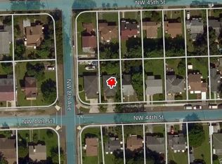 799 NW 44th St, Miami, FL 33127