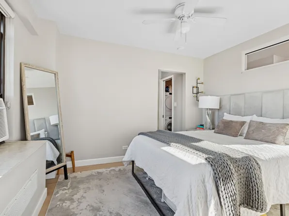 383 Grand Street image 8 of 11