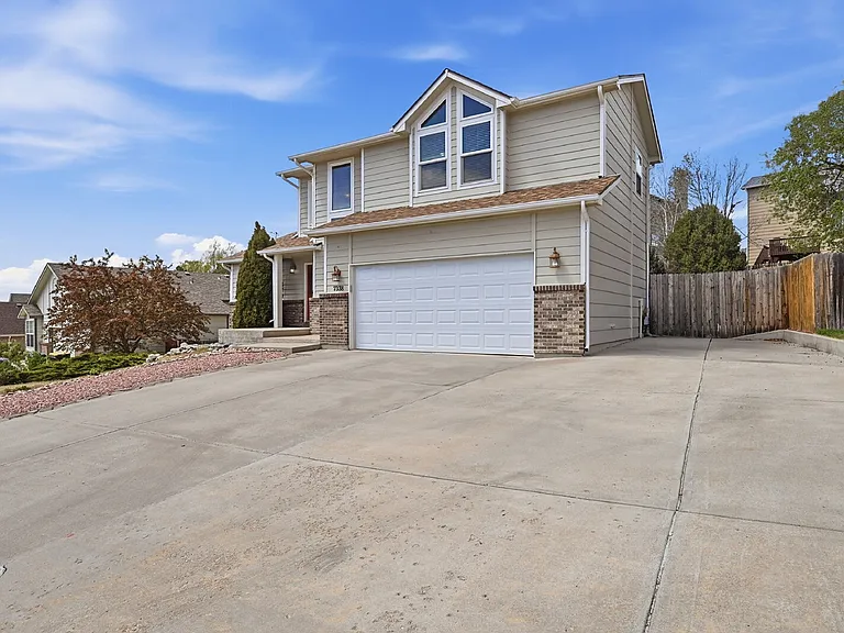 7338 Allens Park Dr — Photo 48