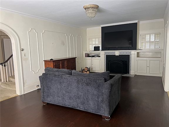 4th image of 532 W Grandview Blvd