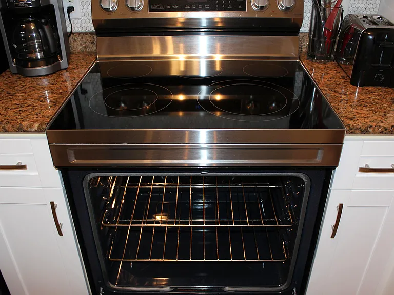3302 Tuscany Way — Photo 18