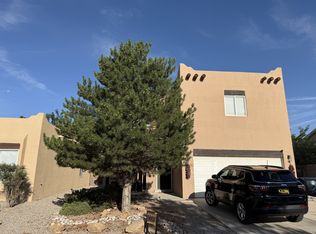 10867 Pizzo Dr NW, Albuquerque, NM 87114