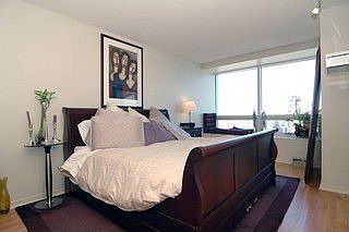 5th image of 512 N McClurg Ct APT 5012