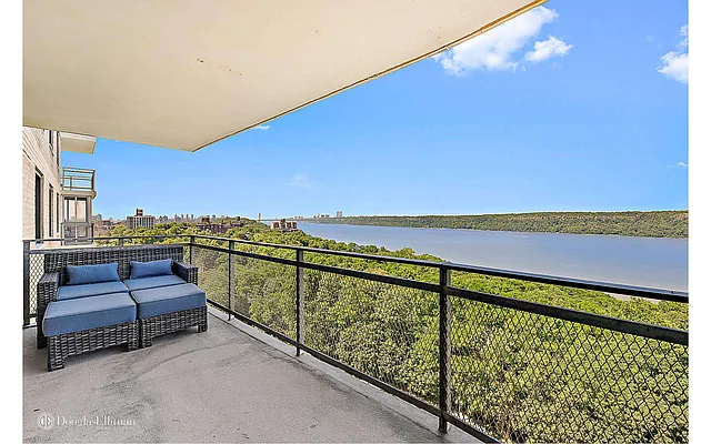 Sold by Douglas Elliman | media 6