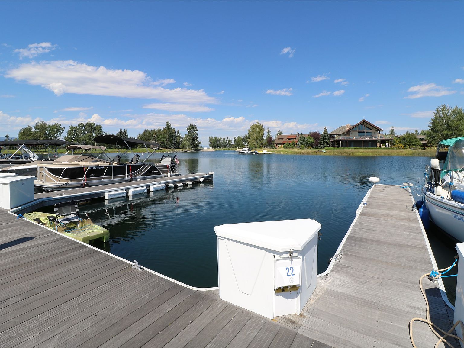 22 Eagle Bend Yacht Hbr