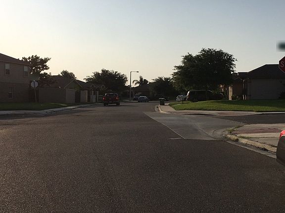 5th image of 11007 Plumas Dr