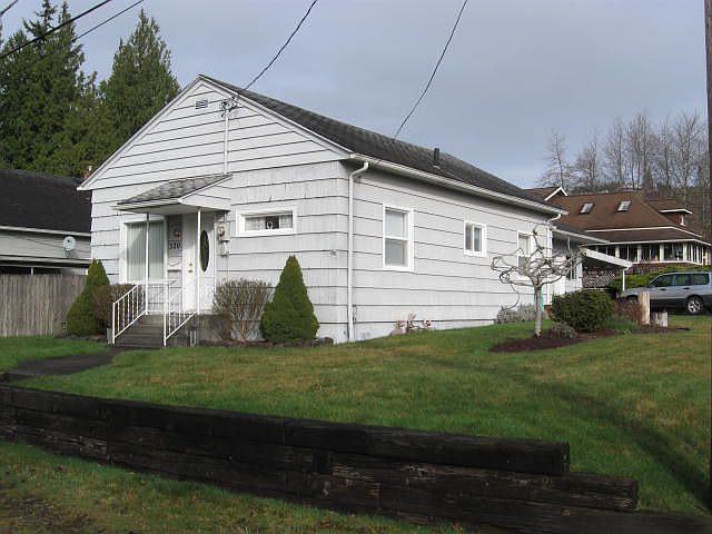 1st image of 520 E Kamilche Ave