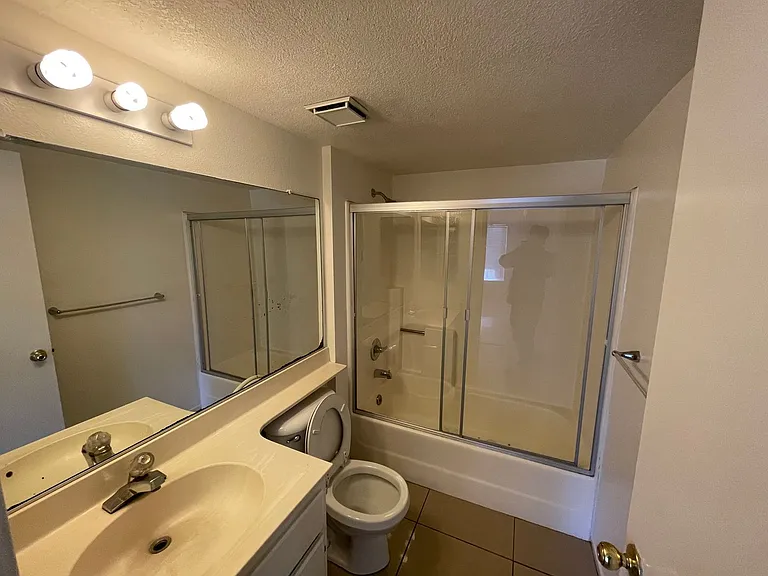 24399 Fiji Dr — Photo 14