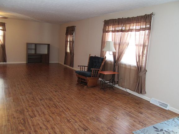 5th image of 2090 Carter Dr