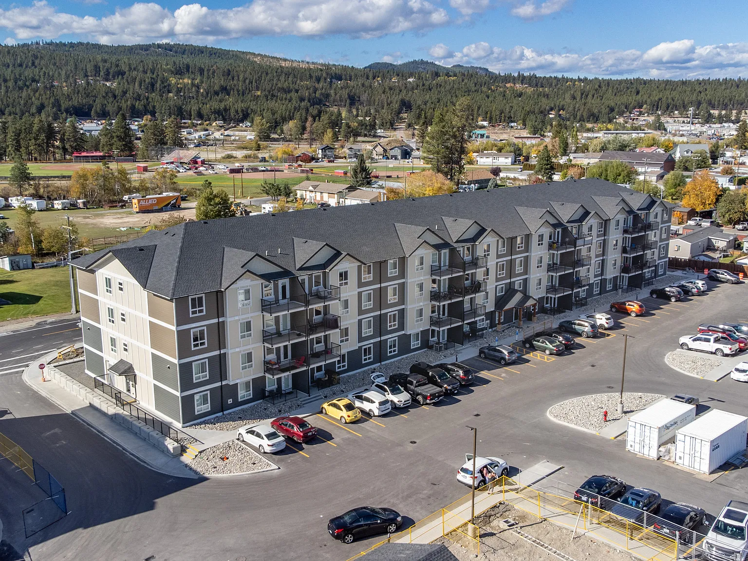Rockyview Place — Photo 2
