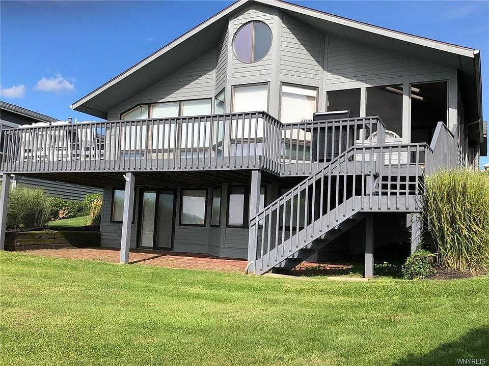 1st image of 36 Marina Dr