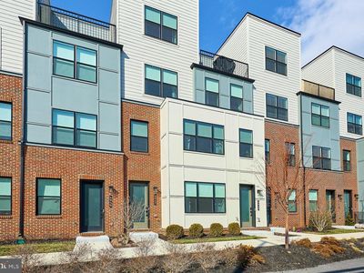 4937 Eisenhower Ave, Alexandria, VA, 22304