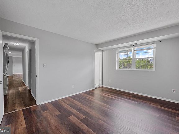 4th image of 11912 Tarragon Rd APT I