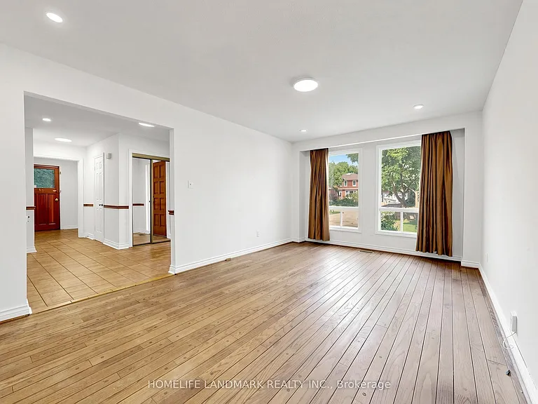 23 Dorian Pl — Photo 3