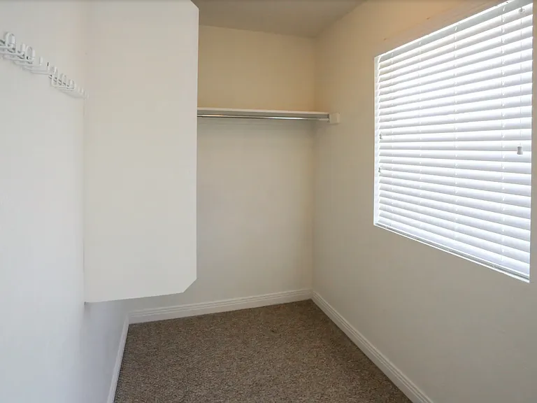 Garden View Townhomes — Photo 8