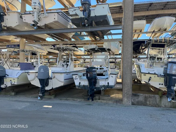 801 Paoli Court #25' Dry Slip B-24 (Fixed-, Wilmington, NC 28409