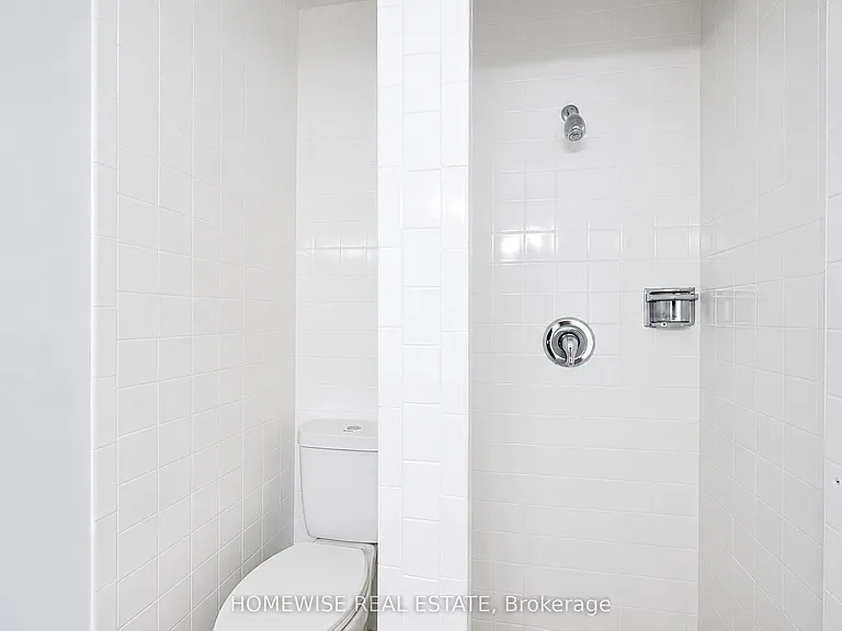 2500 Bathurst St #307 — Photo 17