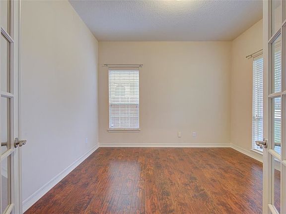 4th image of 5806 Bent Arbor Ln