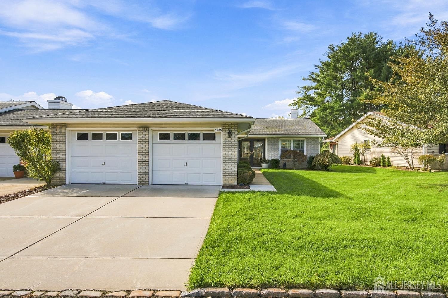 428 Andover Dr #C — Clearbrook Golf Club