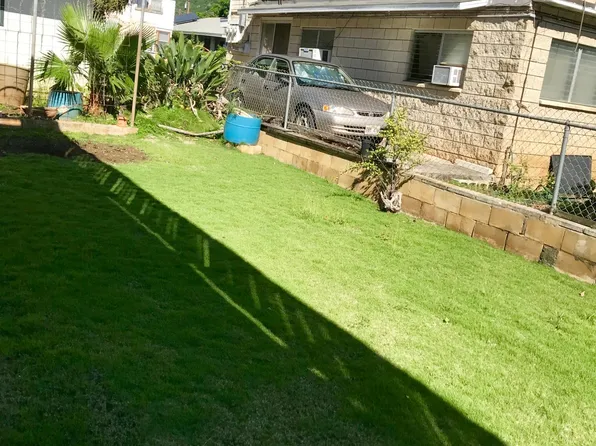 1415A 7th Ave, Honolulu, HI 96816