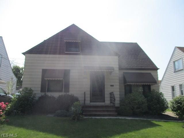 1st image of 5514 E 135th St