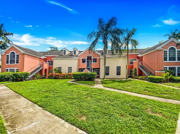 1335 CRYSTAL Way #A, Delray Beach, FL 33444