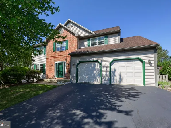 12 Colorado Ave, Sinking Spring, PA 19608