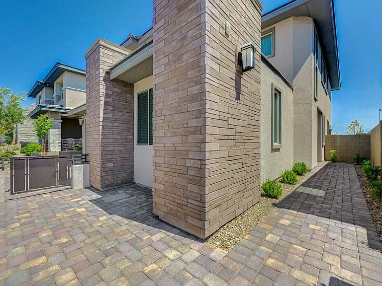 12466 Point Sierra St — Photo 5