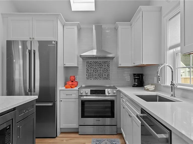 34 E Bowery St — Photo 11