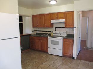 8214 Paramount Dr, Saint Louis, MO 63132