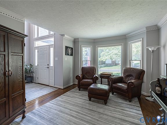5th image of 4501 Foxwood Rd