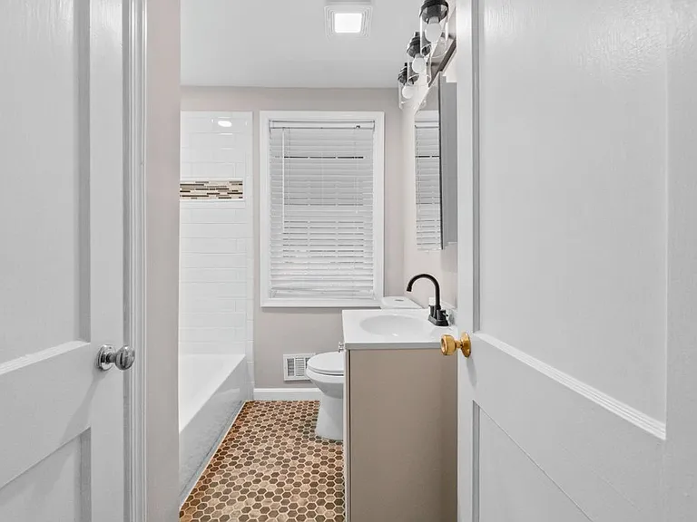 131 Stanmore Rd — Photo 18