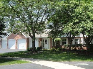 875 Pas Ct APT 101, Naperville, IL 60563