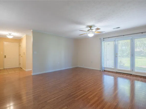 1963 Waterstone Blvd APT 104, Miamisburg, OH 45342