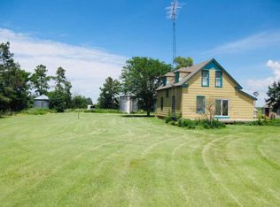 2906 U Ln, Norcatur, KS 67653