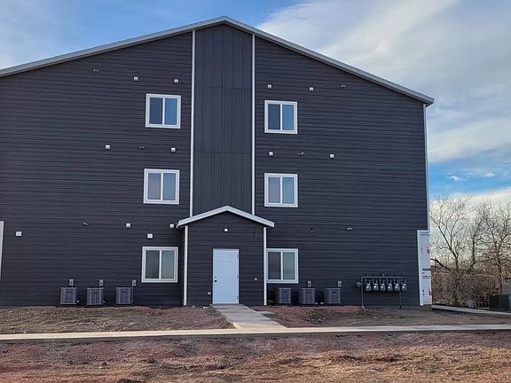 2nd image of 711 Mickelson Dr #10724107