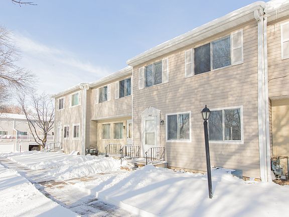 4th image of 1463 Goodwin Ave N