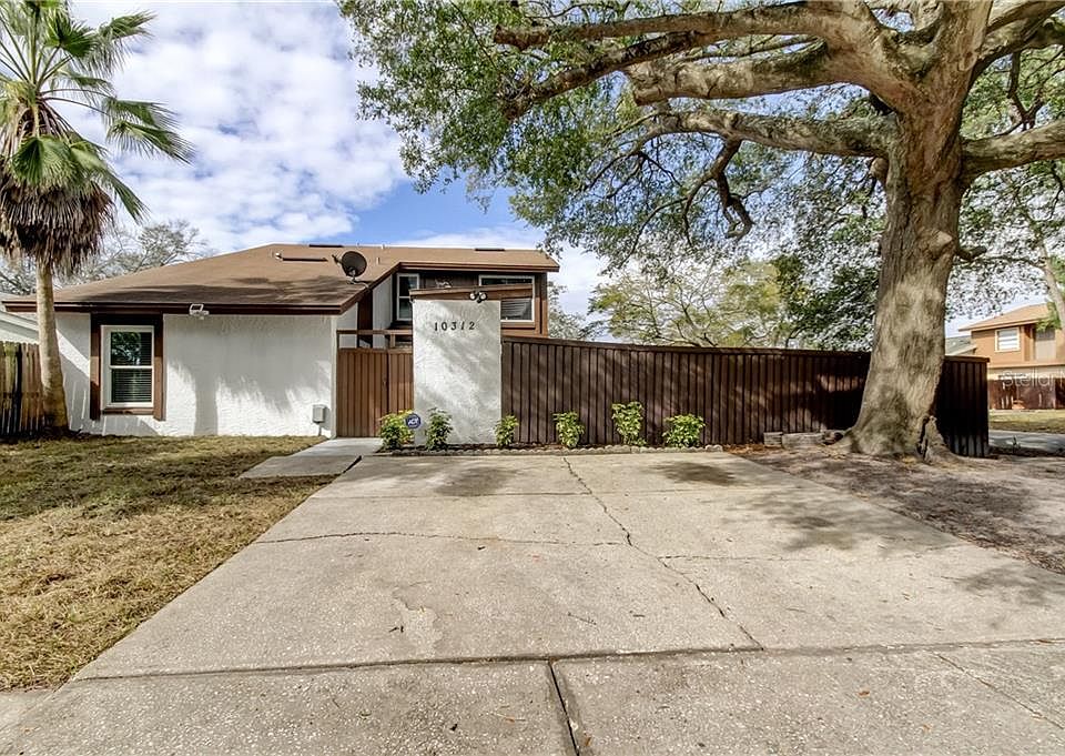 1st image of 10312 Green Grove Pl