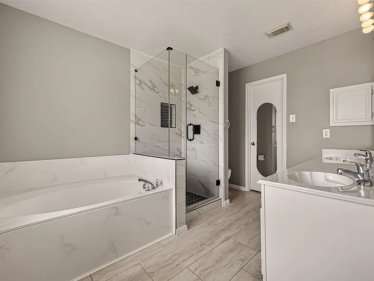 22619 Old Church Ln — Photo 4