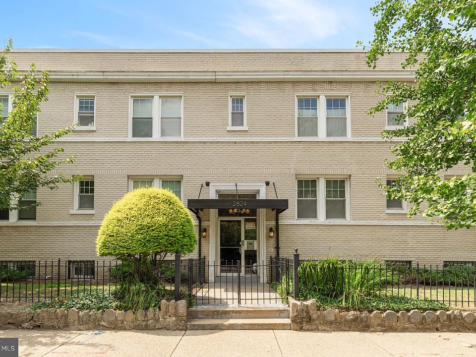 1st image of 2824 12th St NE Unit 107